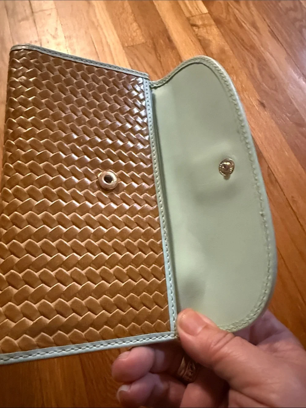 Dooney & Bourke Beacon Woven Continental Clutch Wallet
